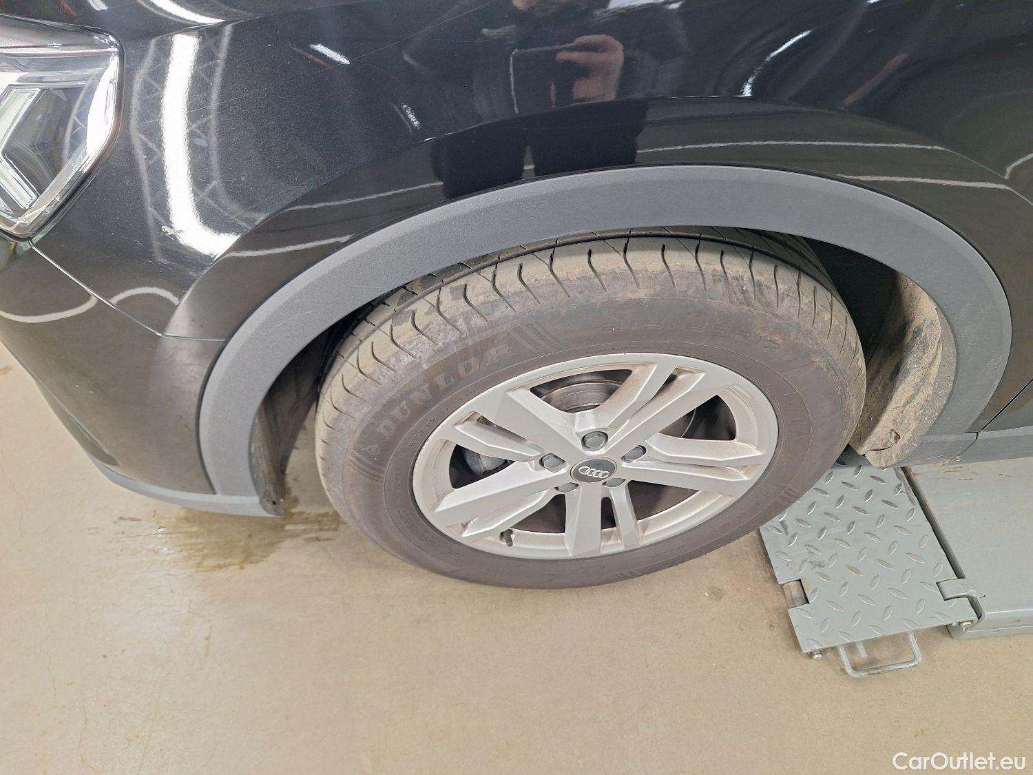  Audi  Q3 Audi,  '18, Audi  35 TFSI S tronic 5d #35