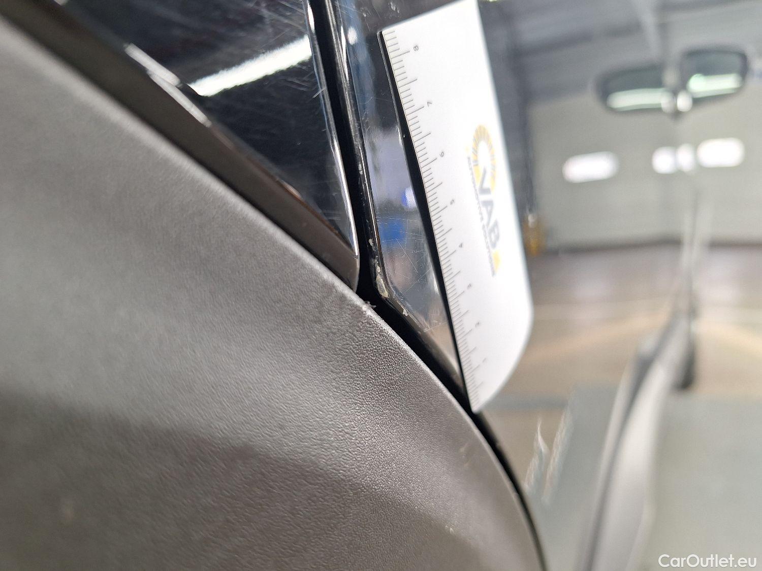  Peugeot  5008 Peugeot,  '16, Peugeot  1.5 BlueHDi 96kW S&S EAT8 Active 5d 7pl #27