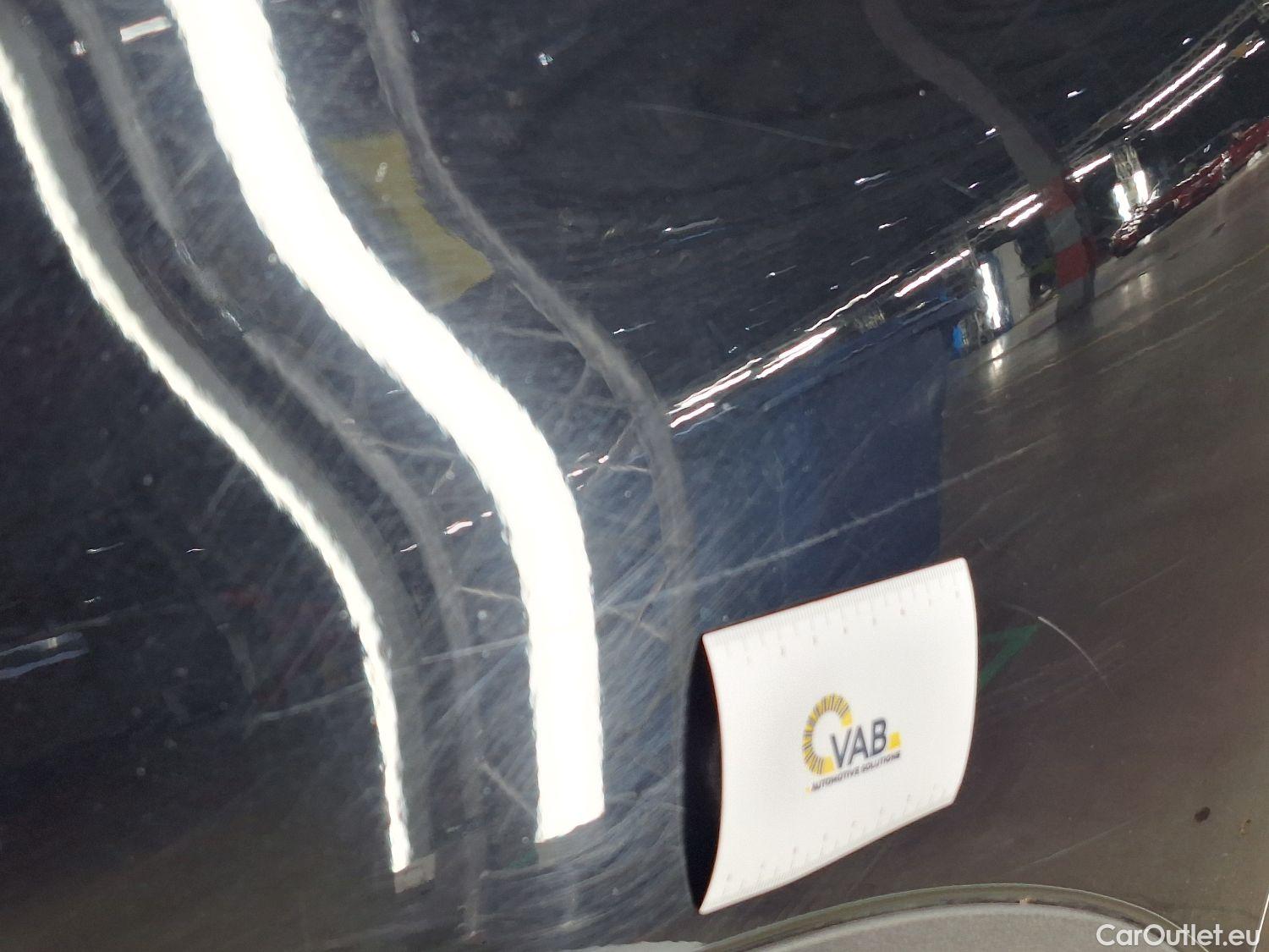  Peugeot  5008 Peugeot,  '16, Peugeot  1.5 BlueHDi 96kW S&S EAT8 Active 5d 7pl #48