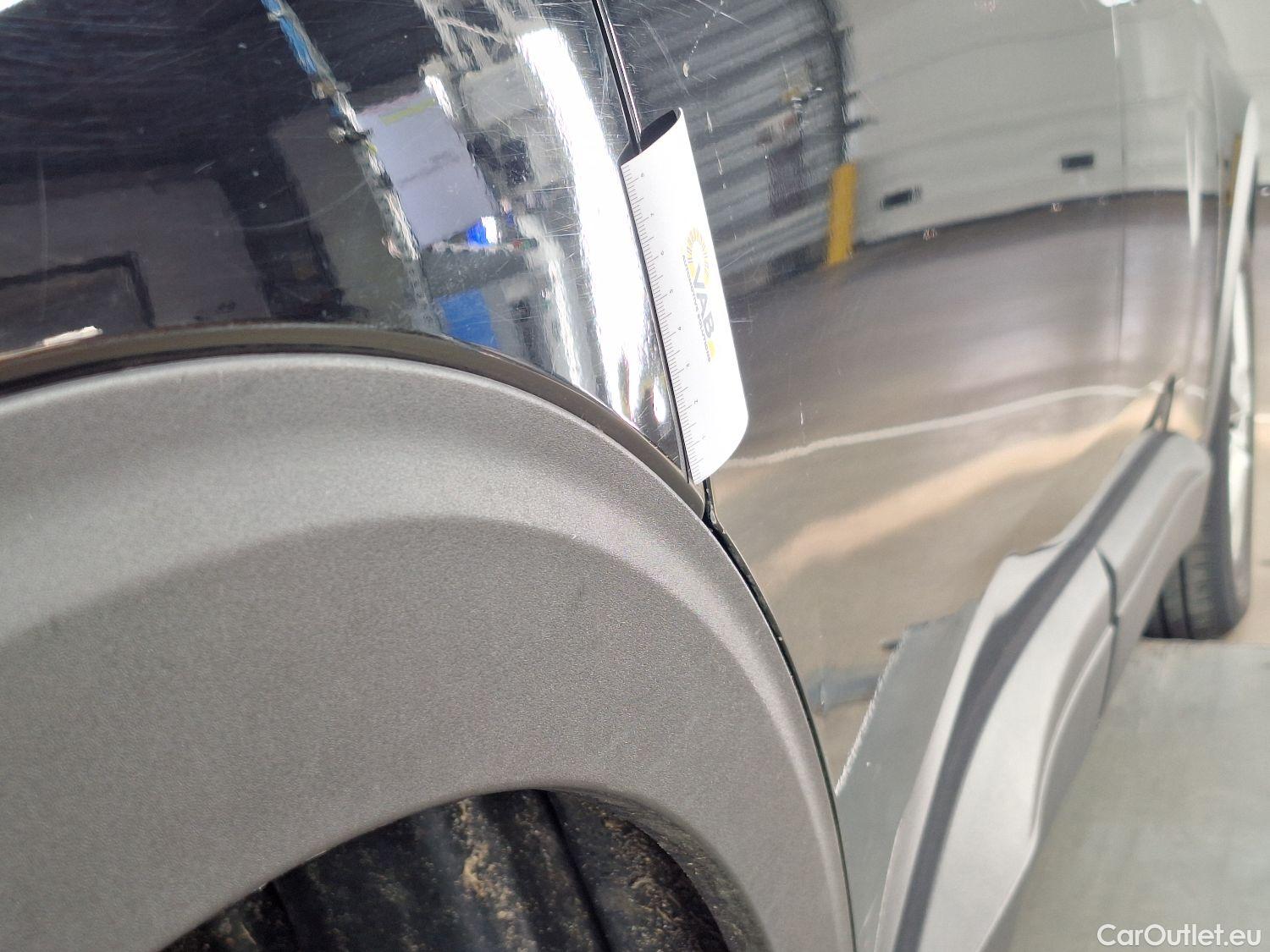  Peugeot  5008 Peugeot,  '16, Peugeot  1.5 BlueHDi 96kW S&S EAT8 Active 5d 7pl #33