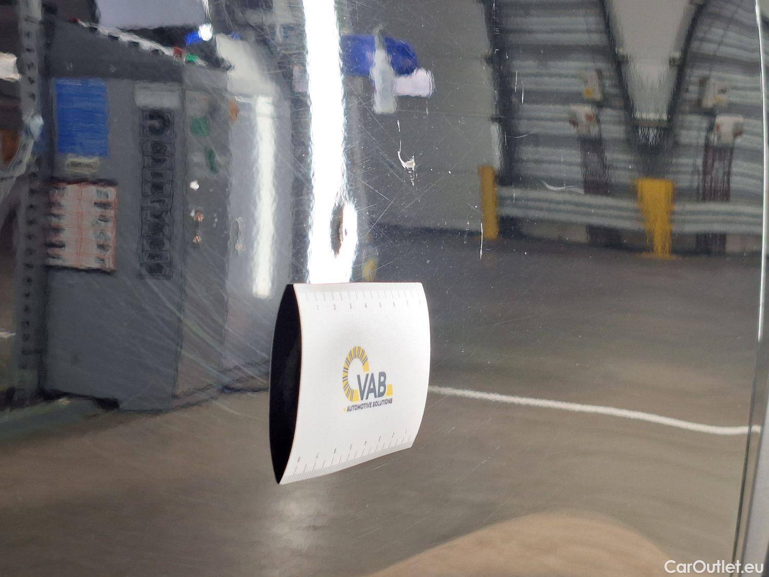  Peugeot  5008 Peugeot,  '16, Peugeot  1.5 BlueHDi 96kW S&S EAT8 Active 5d 7pl #14