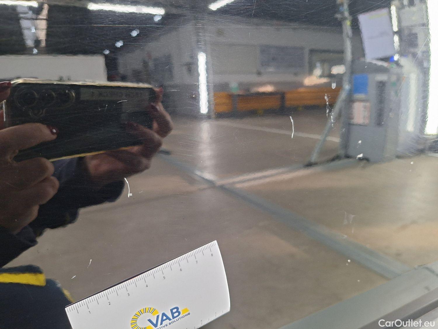  Peugeot  5008 Peugeot,  '16, Peugeot  1.5 BlueHDi 96kW S&S EAT8 Active 5d 7pl #16