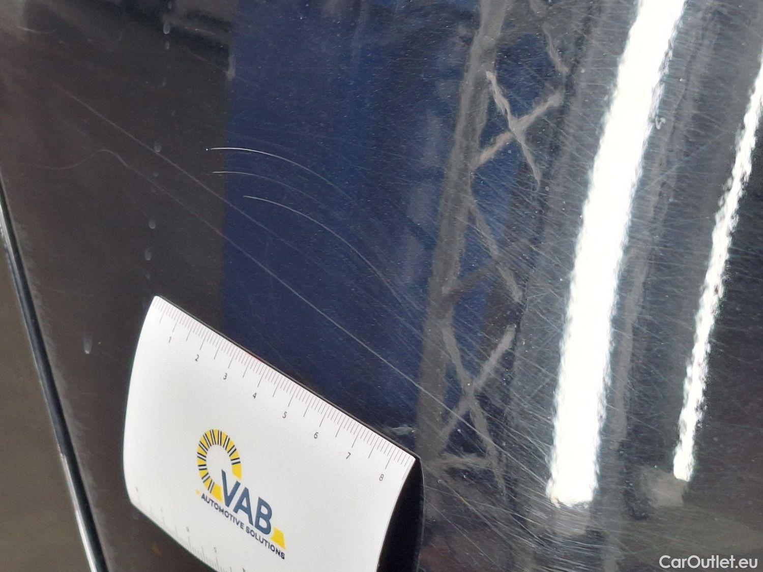  Peugeot  5008 Peugeot,  '16, Peugeot  1.5 BlueHDi 96kW S&S EAT8 Active 5d 7pl #34