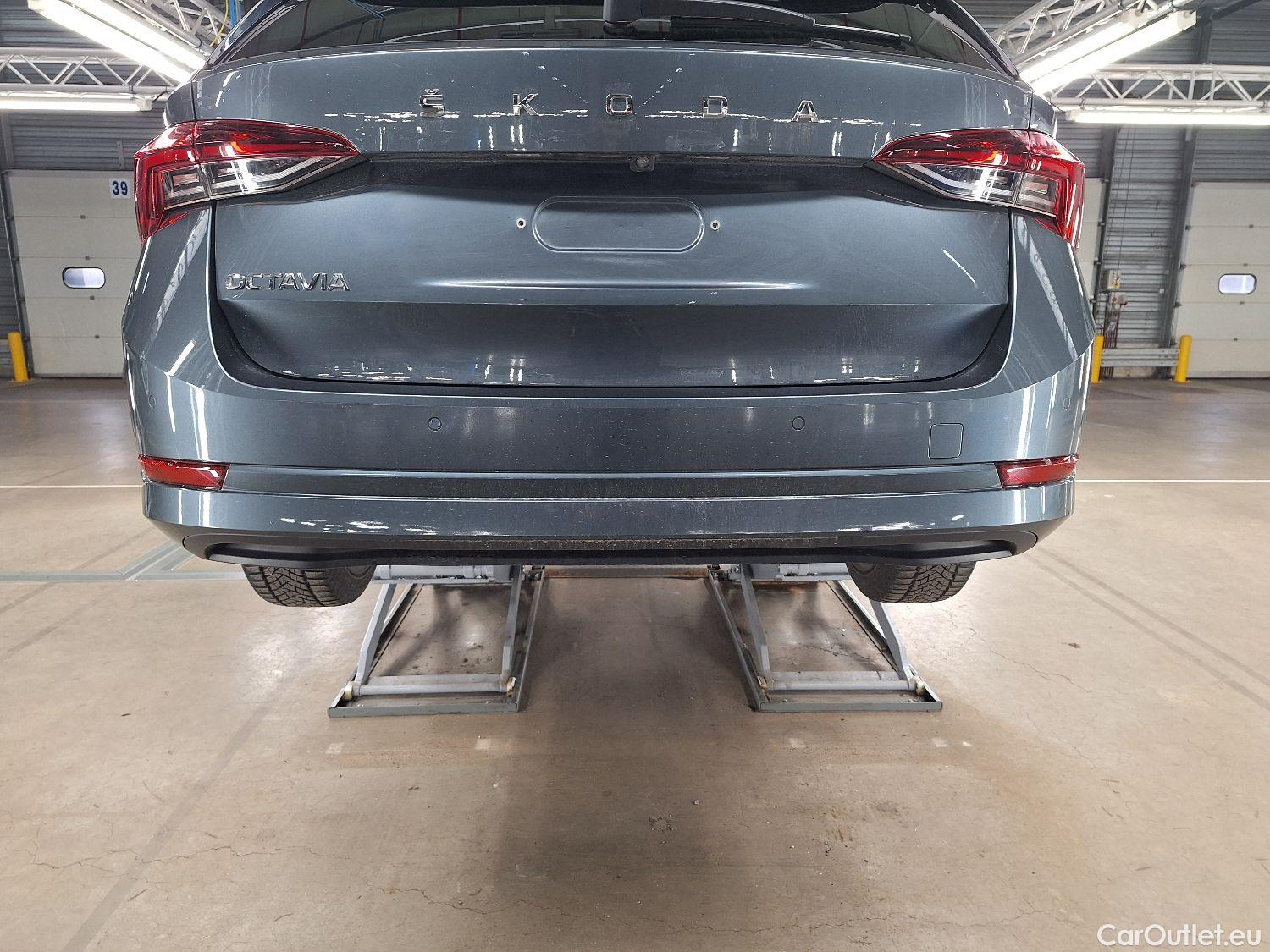  Skoda  Octavia Skoda,  Combi '20, Skoda  Combi 2.0 CRTDI 85kW Style 5d #18