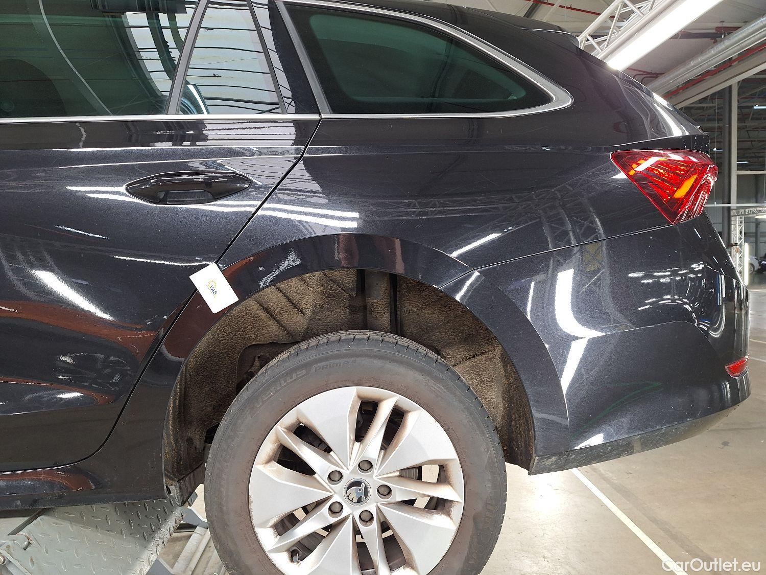  Skoda  Octavia Skoda,  Combi '20, Skoda  Combi 2.0 CRTDI 85kW Ambition 5d #51