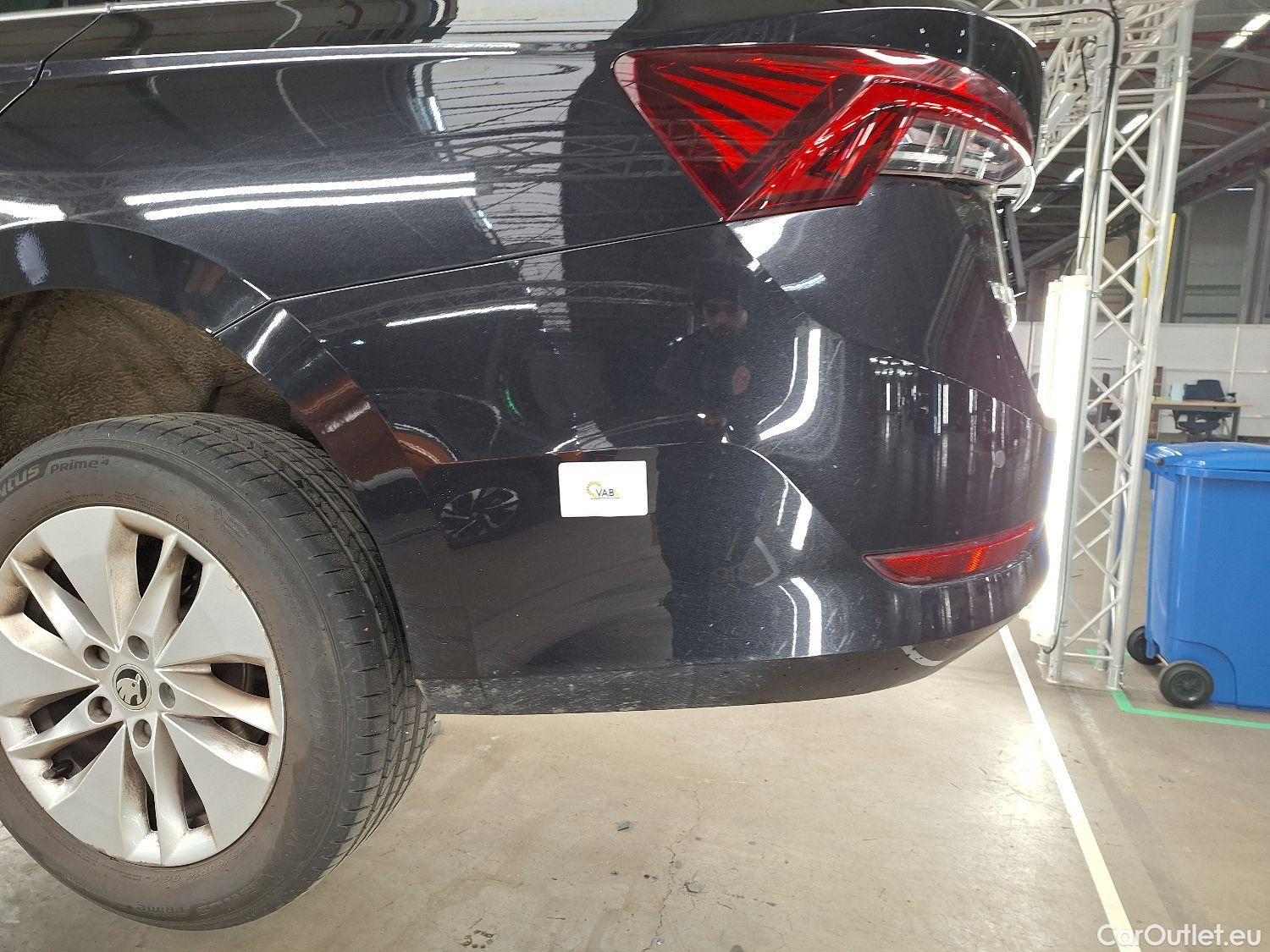  Skoda  Octavia Skoda,  Combi '20, Skoda  Combi 2.0 CRTDI 85kW Ambition 5d #47