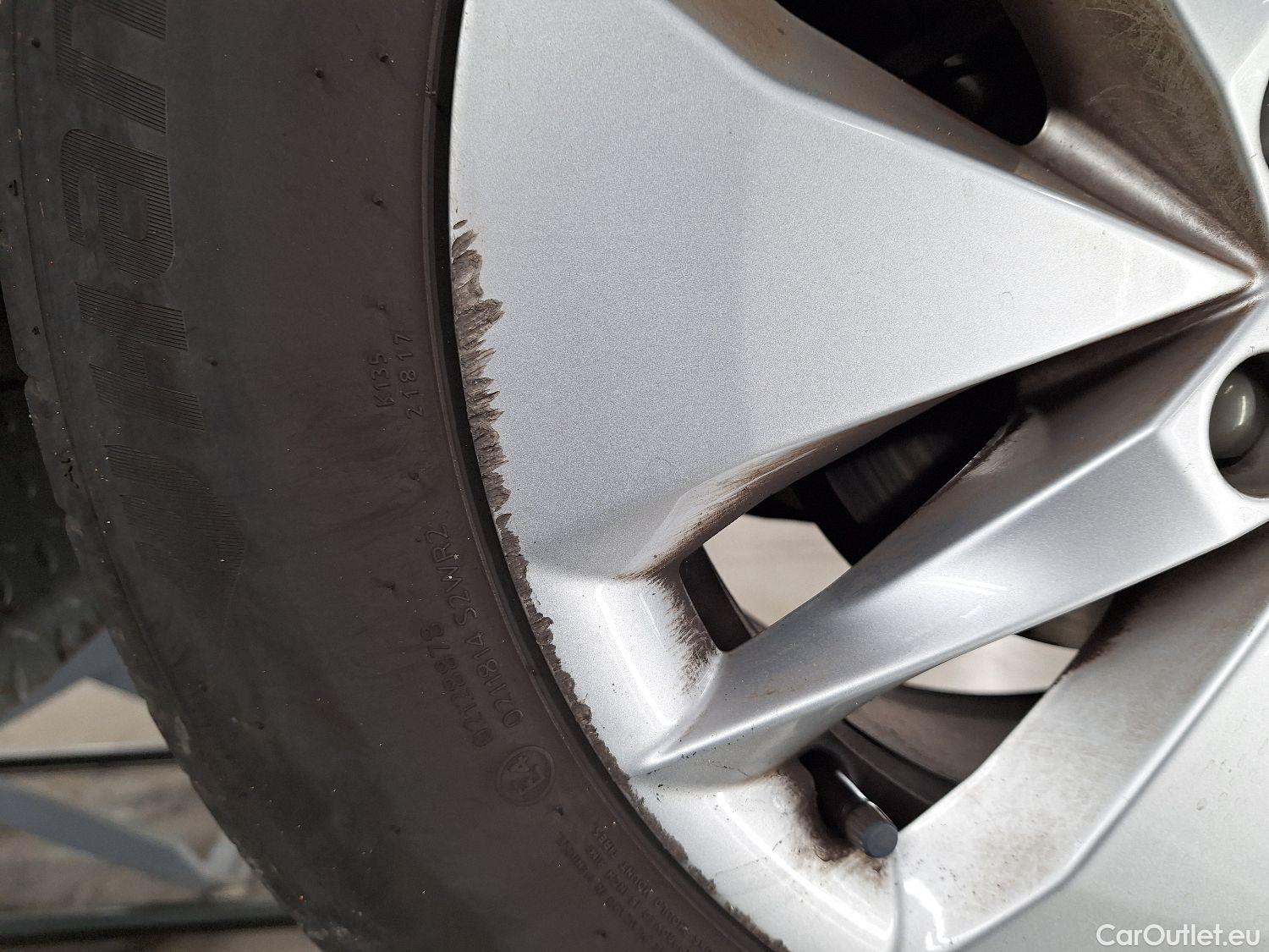  Skoda  Octavia Skoda,  Combi '20, Skoda  Combi 2.0 CRTDI 85kW Ambition 5d #27