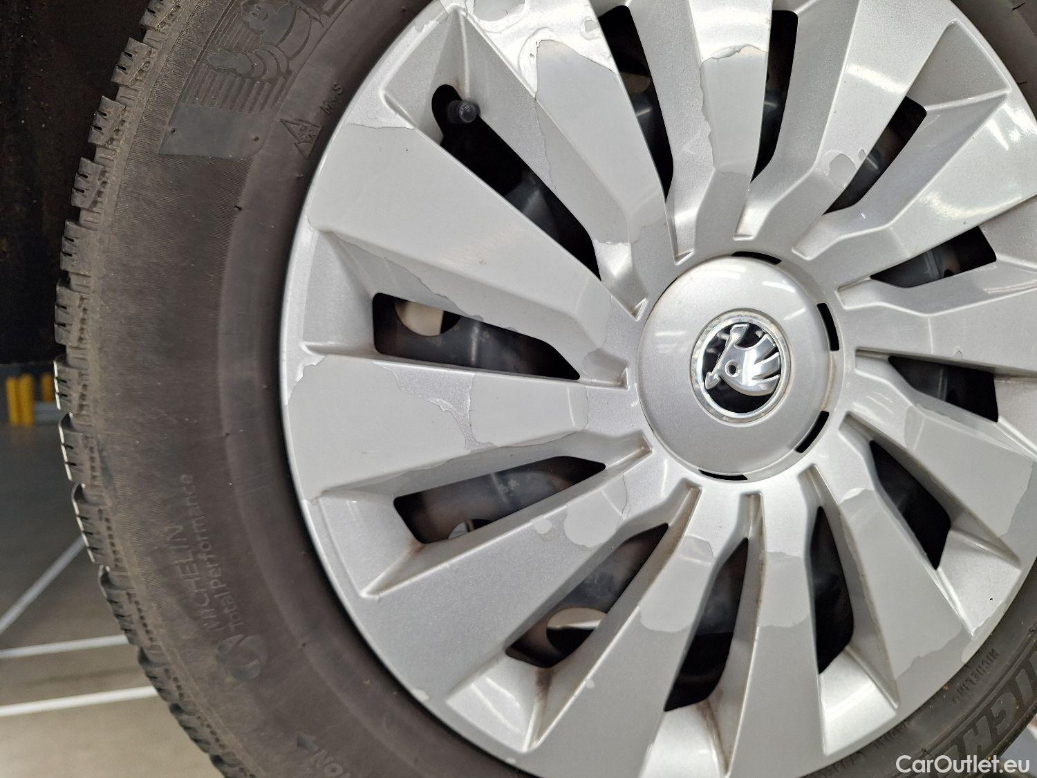  Skoda  Octavia Skoda,  Combi FL'16, Skoda  Combi 1.6 CRTDI GreenTec 85kW Ambiti #6