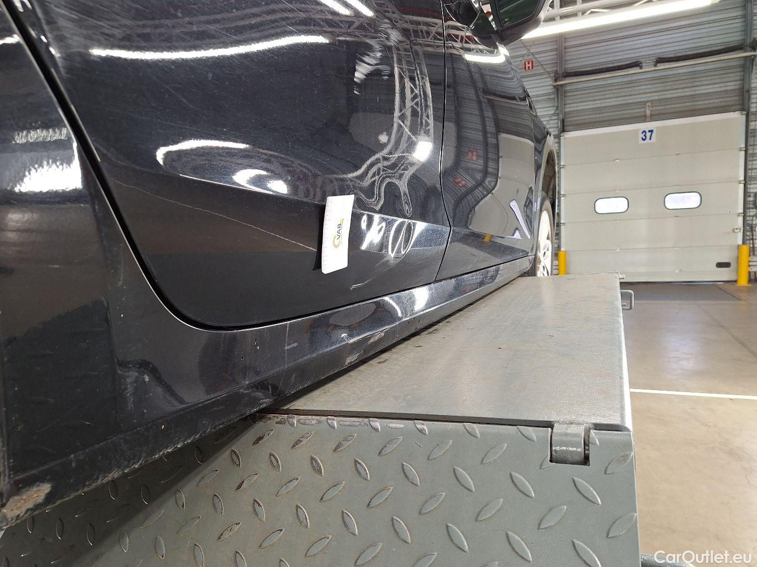  Skoda  Octavia Skoda,  Combi '20, Skoda  Combi 2.0 CRTDI 85kW Ambition 5d #35