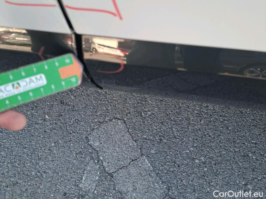  Audi  Q3 AUDI  / 2018 / 5P / todoterreno Advanced 35 TDI 110kW (150CV) #28