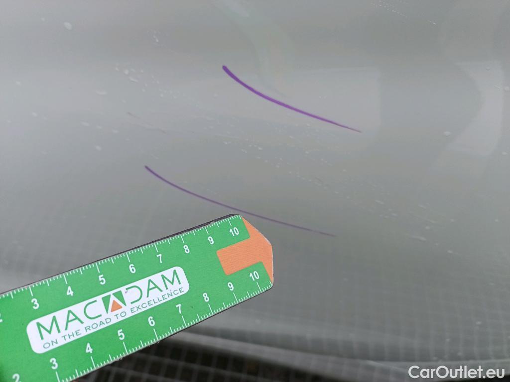  Bmw  Serie 1 BMW  / 2019 / 5P / berlina con portón 118i #2