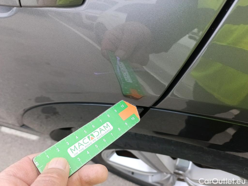  Audi  E-TRON AUDI  Advanced 50 quattro 71 kWh #47