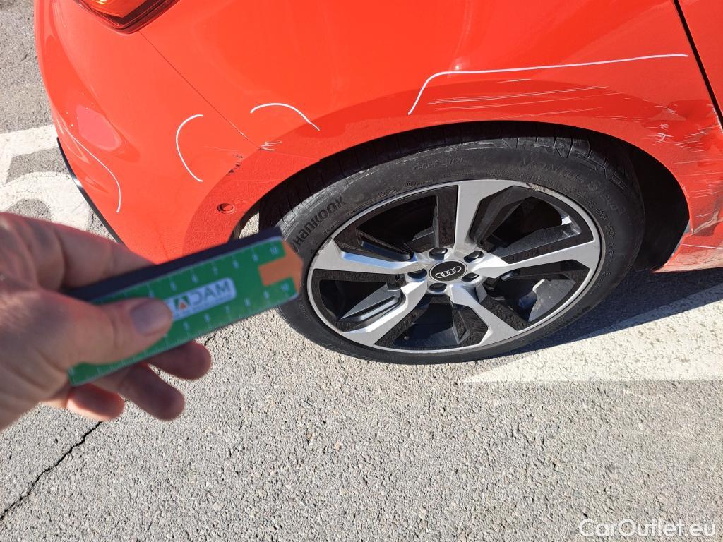  Audi  A1 Sportback AUDI A1 / 2018 / 5P / berlina con portón Sportback Adrenalin 25 TFSI 70kW (95CV)(SP)(SL) #21