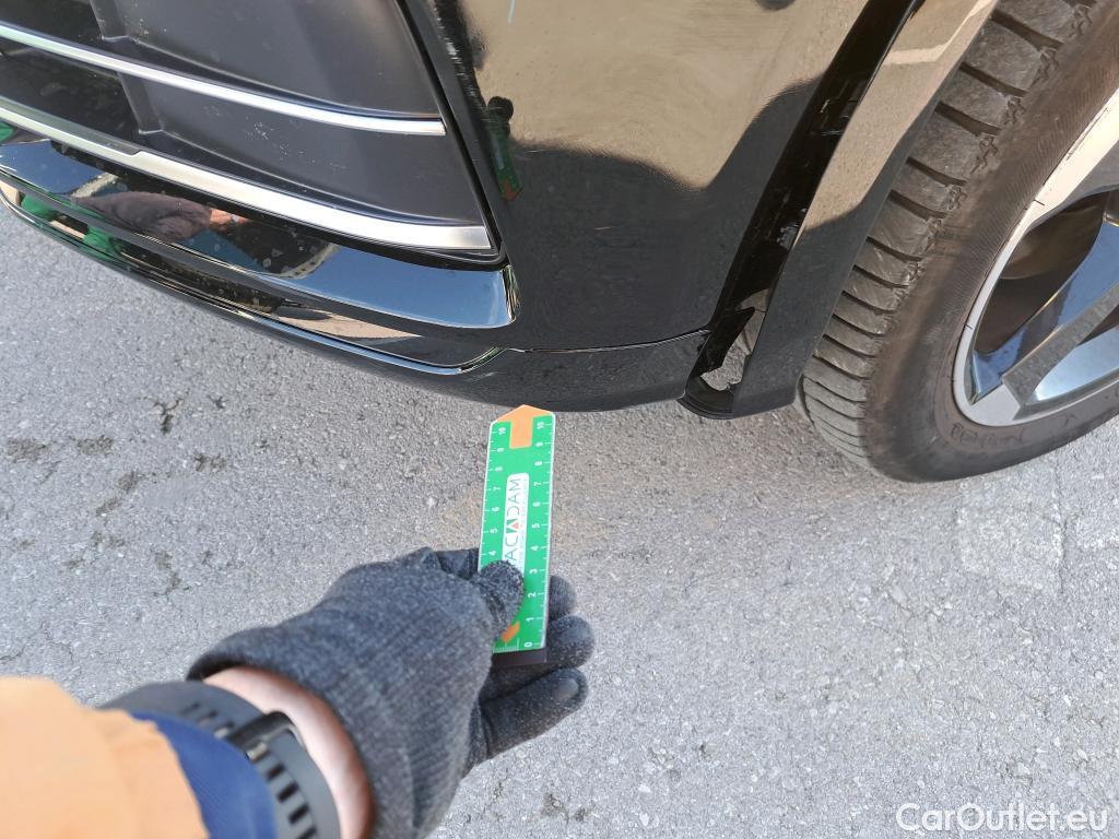  Audi  Q5 AUDI  / 2016 / 5P / todoterreno 50 TFSI E quattro-ultra #19