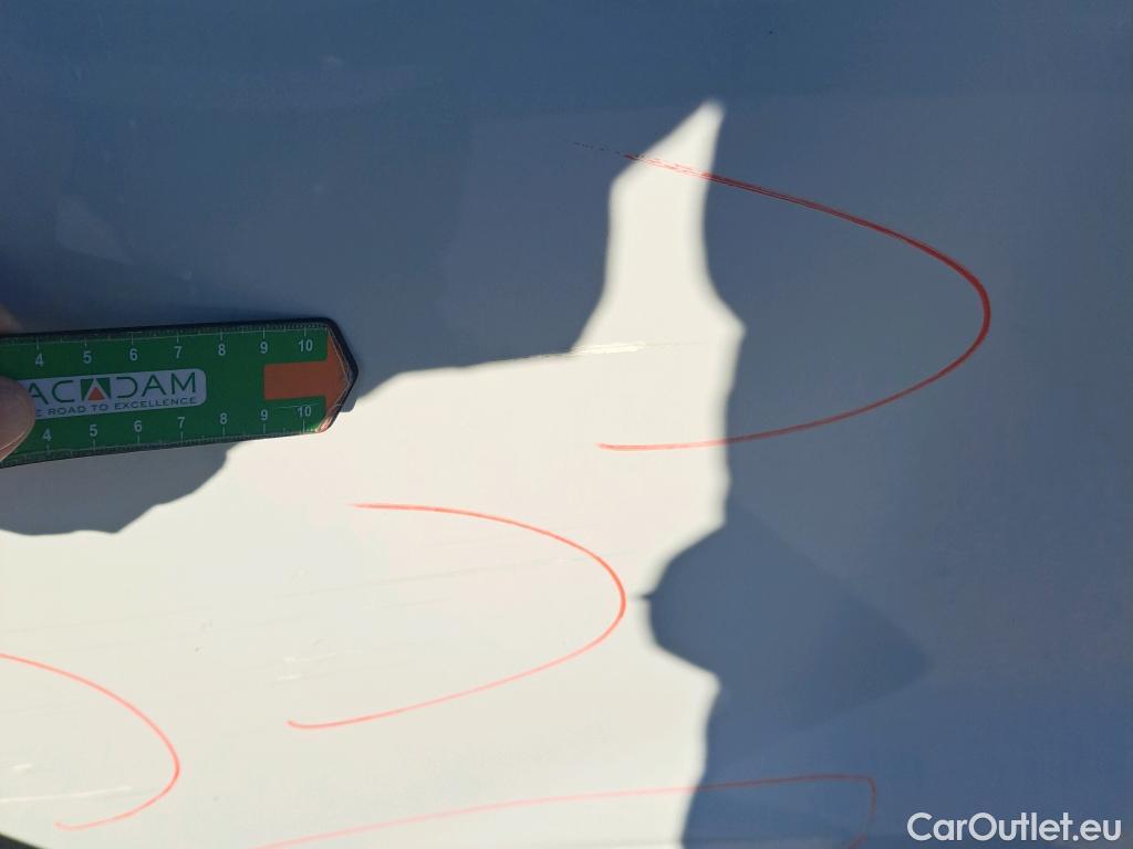  Audi  Q3 AUDI  / 2018 / 5P / todoterreno Advanced 35 TDI 110kW (150CV) #3