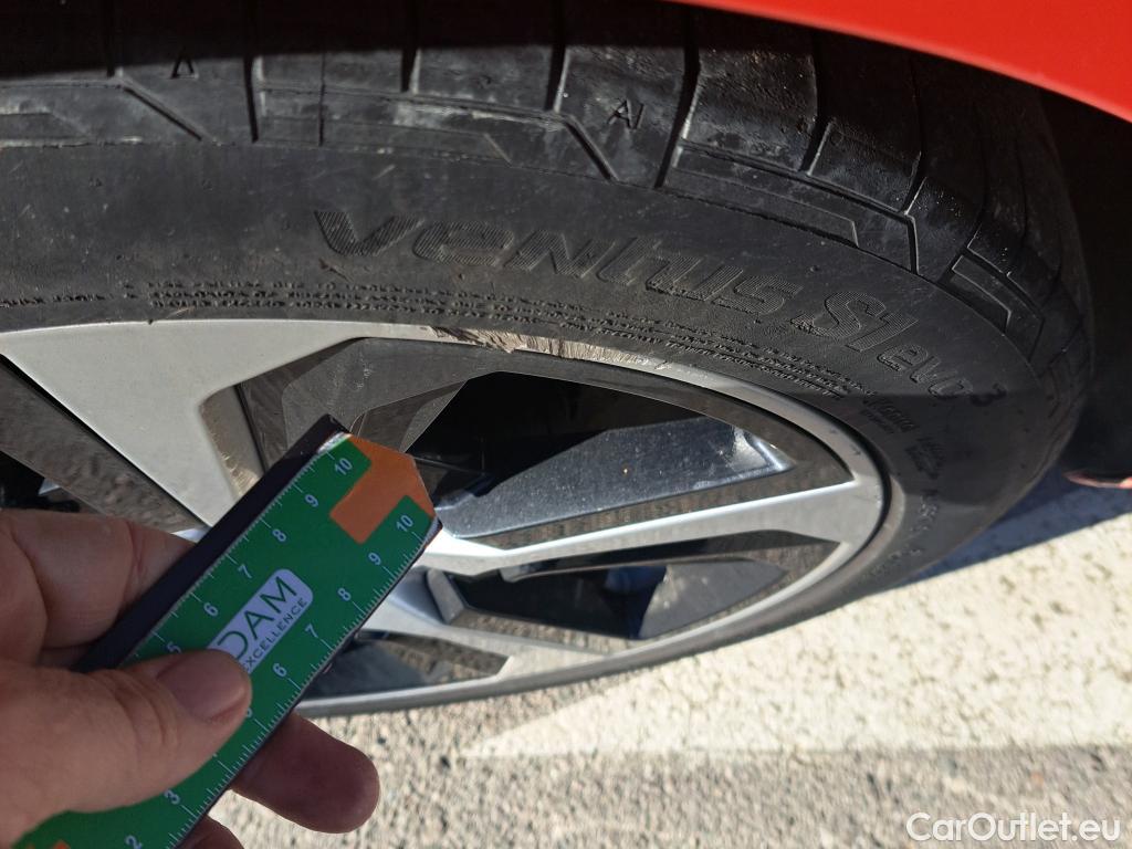  Audi  A1 Sportback AUDI A1 / 2018 / 5P / berlina con portón Sportback Adrenalin 25 TFSI 70kW (95CV)(SP)(SL) #22