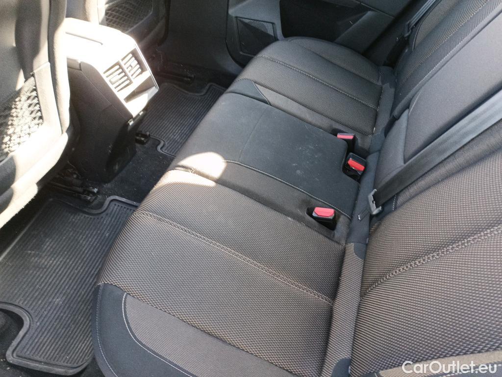  DS  DS7 DS DS 7 Crossback / 2017 / 5P / todoterreno BlueHDi DE 96kW (130CV) Auto. CHIC (AC) #15