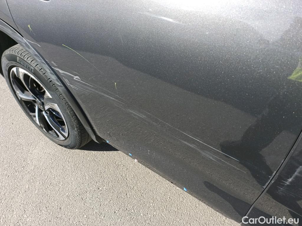  DS  DS7 DS DS 7 Crossback / 2017 / 5P / todoterreno BlueHDi DE 96kW (130CV) Auto. CHIC (AC) #7