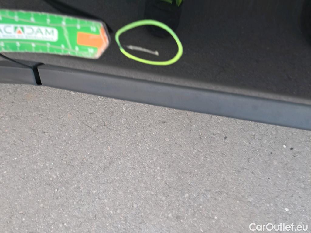  Bmw  X3 BMW  / 2017 / 5P / todoterreno sDrive18d #4