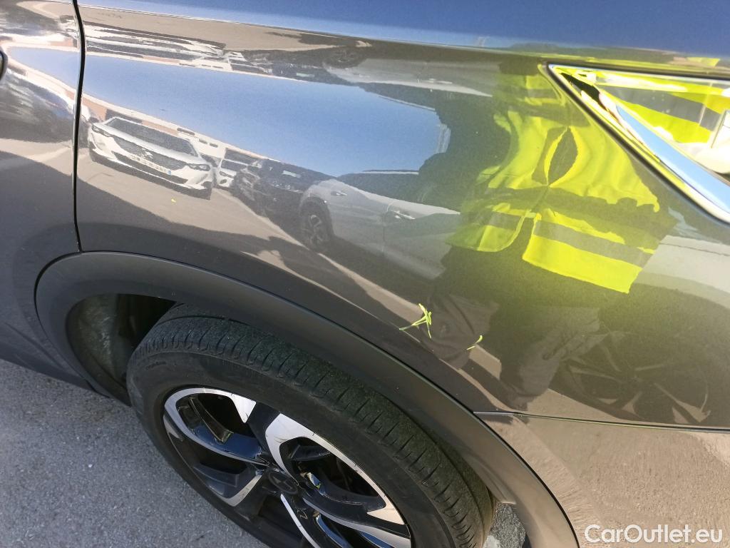  DS  DS7 DS DS 7 Crossback / 2017 / 5P / todoterreno BlueHDi DE 96kW (130CV) Auto. CHIC (AC) #11