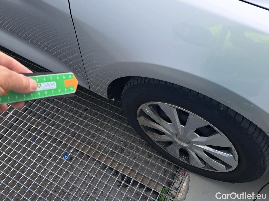  Ford  Fiesta FORD  / 2021 / 5P / berlina con portón 1.1 IT-VCT 55kW (75CV) Trend 5p #38