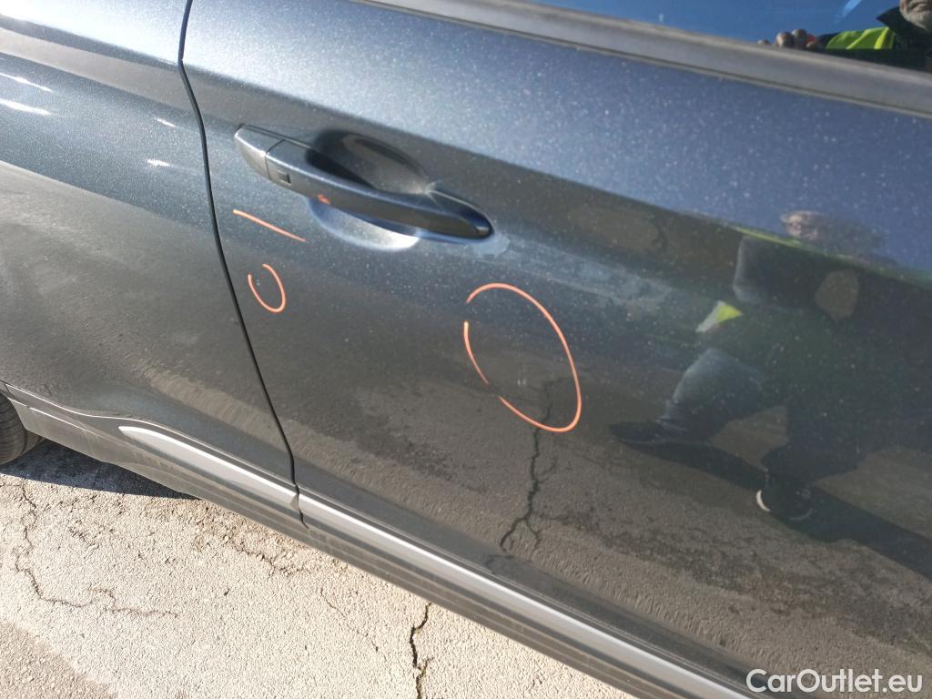  Hyundai  Konna HYUNDAI Kona / 2017 / 5P / todoterreno EV 100kW Klass 305km #5