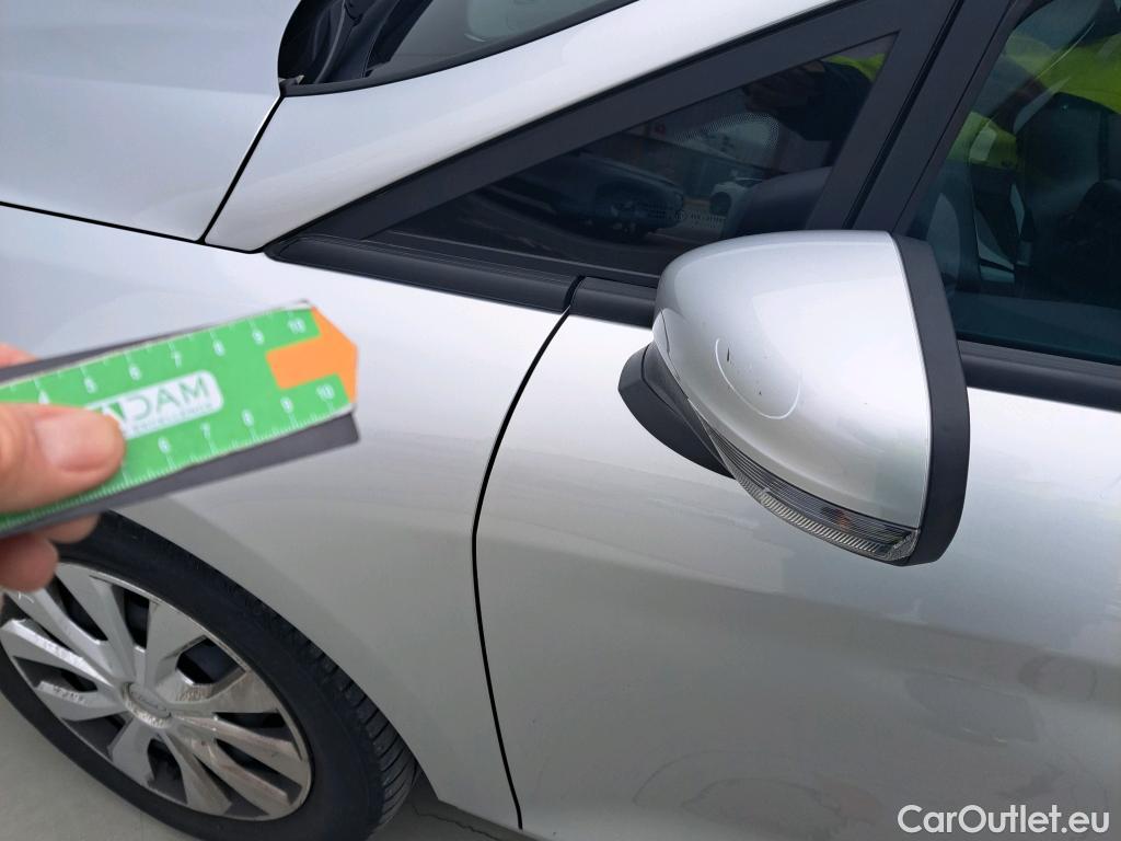  Ford  Fiesta FORD  / 2021 / 5P / berlina con portón 1.1 IT-VCT 55kW (75CV) Trend 5p #44