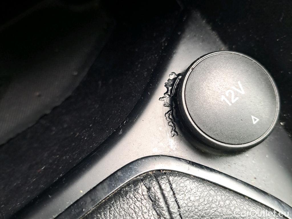  Ford  Fiesta FORD  / 2021 / 5P / berlina con portón 1.1 IT-VCT 55kW (75CV) Trend 5p #8