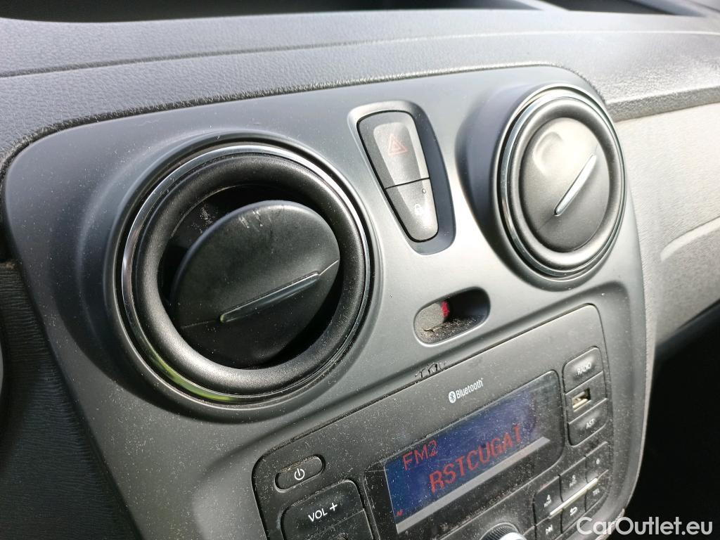  Dacia  Dokker DACIA  / 2013 / 4P / monovolumen compacto Essential Blue dCi 70kW (95CV) SS #33