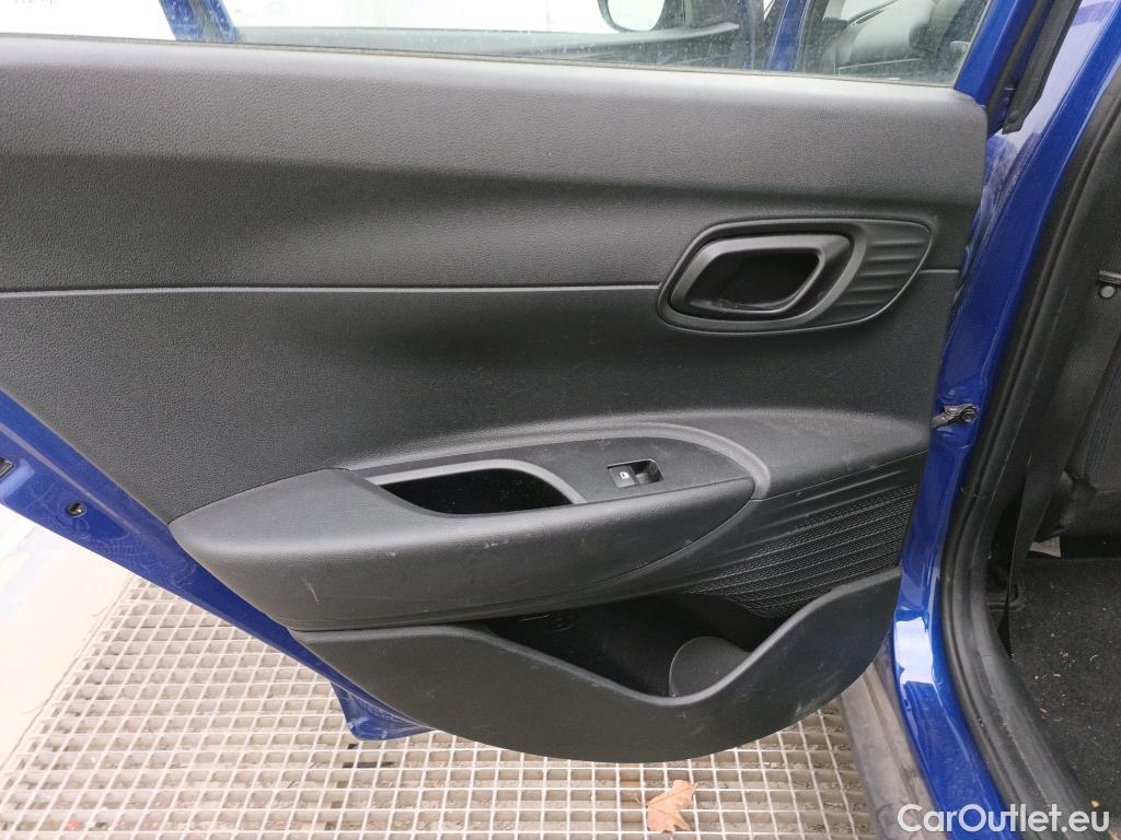  Hyundai  Bayon HYUNDAI  / 2021 / 5P / todoterreno 1.2 MPI Maxx #13