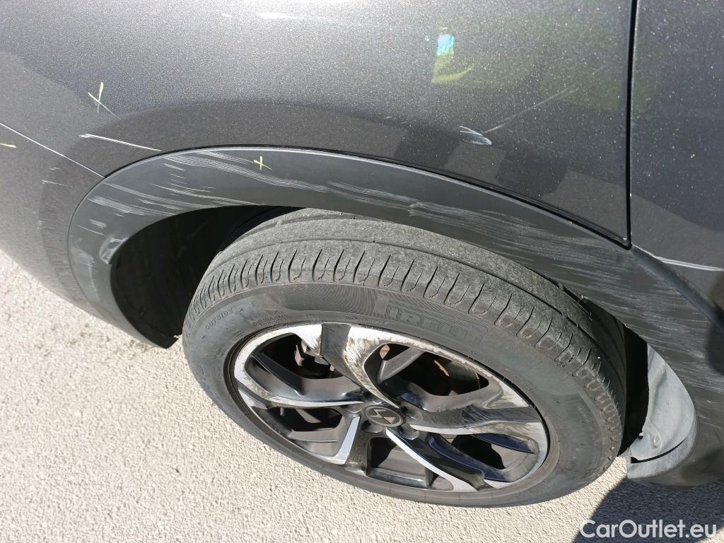  DS  DS7 DS DS 7 Crossback / 2017 / 5P / todoterreno BlueHDi DE 96kW (130CV) Auto. CHIC (AC) #28