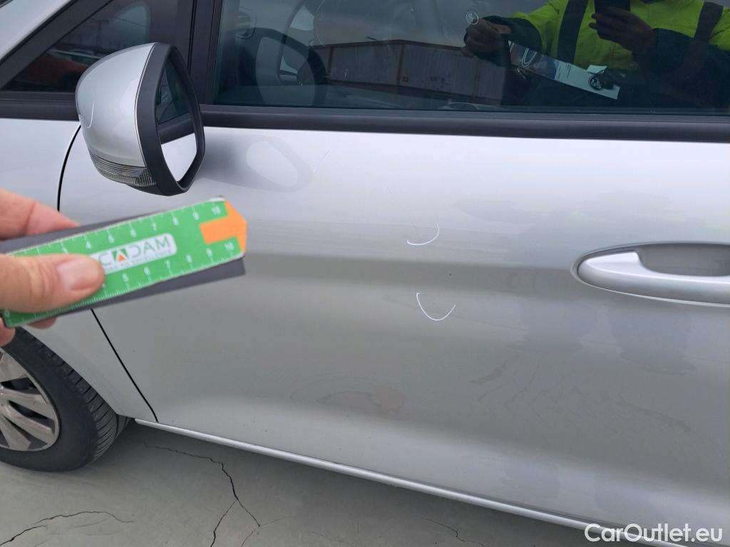  Ford  Fiesta FORD  / 2021 / 5P / berlina con portón 1.1 IT-VCT 55kW (75CV) Trend 5p #31