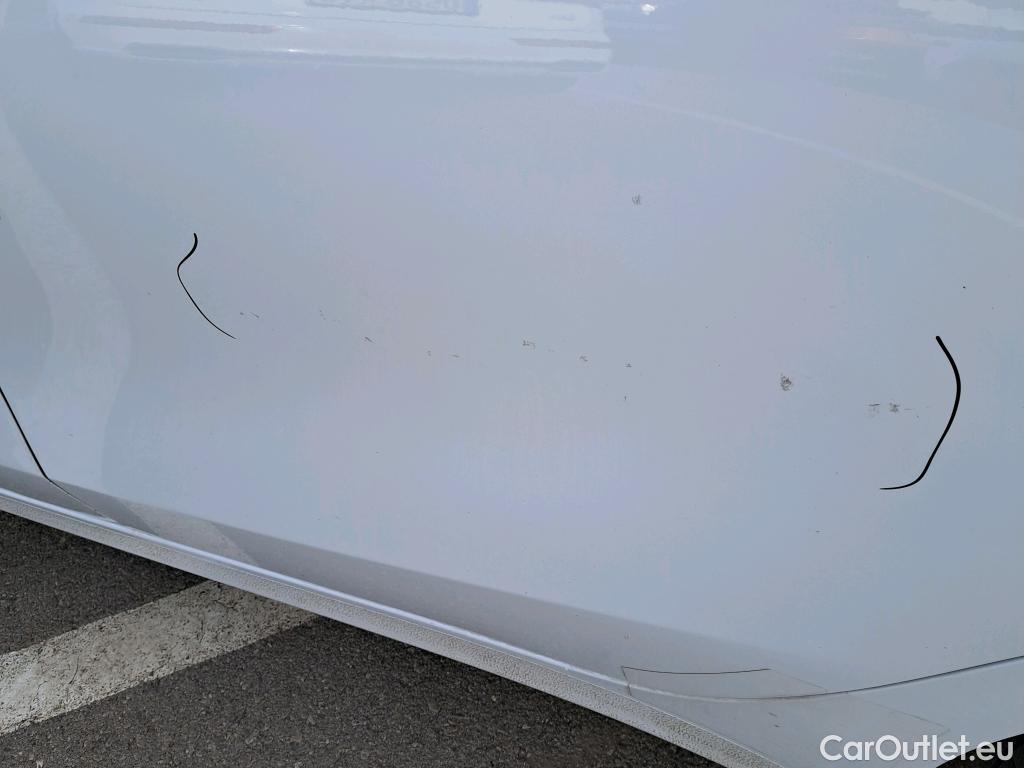  KIA  Cee'd KIA Ceed / 2021 / 5P / berlina con portón 1.0 T-GDi 74kW (100CV) Concept #14