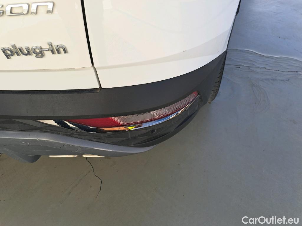  Hyundai  Tucson HYUNDAI  / 2020 / 5P / todoterreno 1.6 TGDI PHEV 195kW Style Auto 4x4 #35