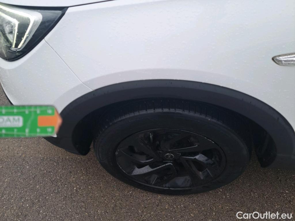  Opel  Crossland OPEL  X / 2017 / 5P / todoterreno 1.5D 88kW (120CV) Innovation S/S Auto #4