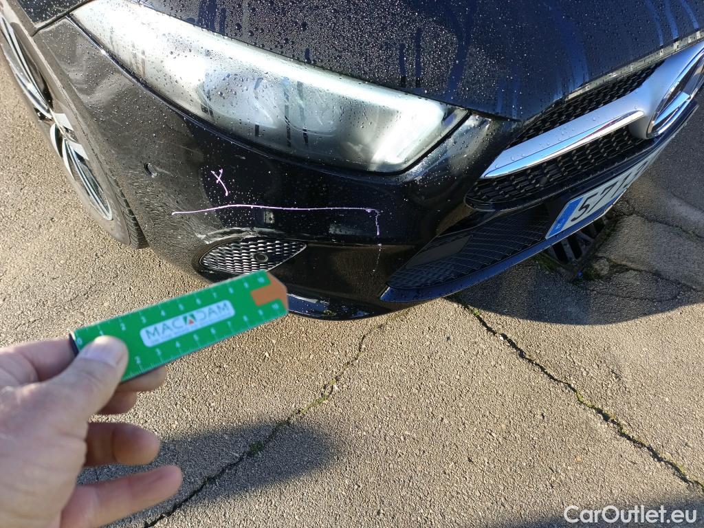  Mercedes  A-Klasse MERCEDES-BENZ Clase A / 2018 / 5P / berlina con portón A 250 e #13