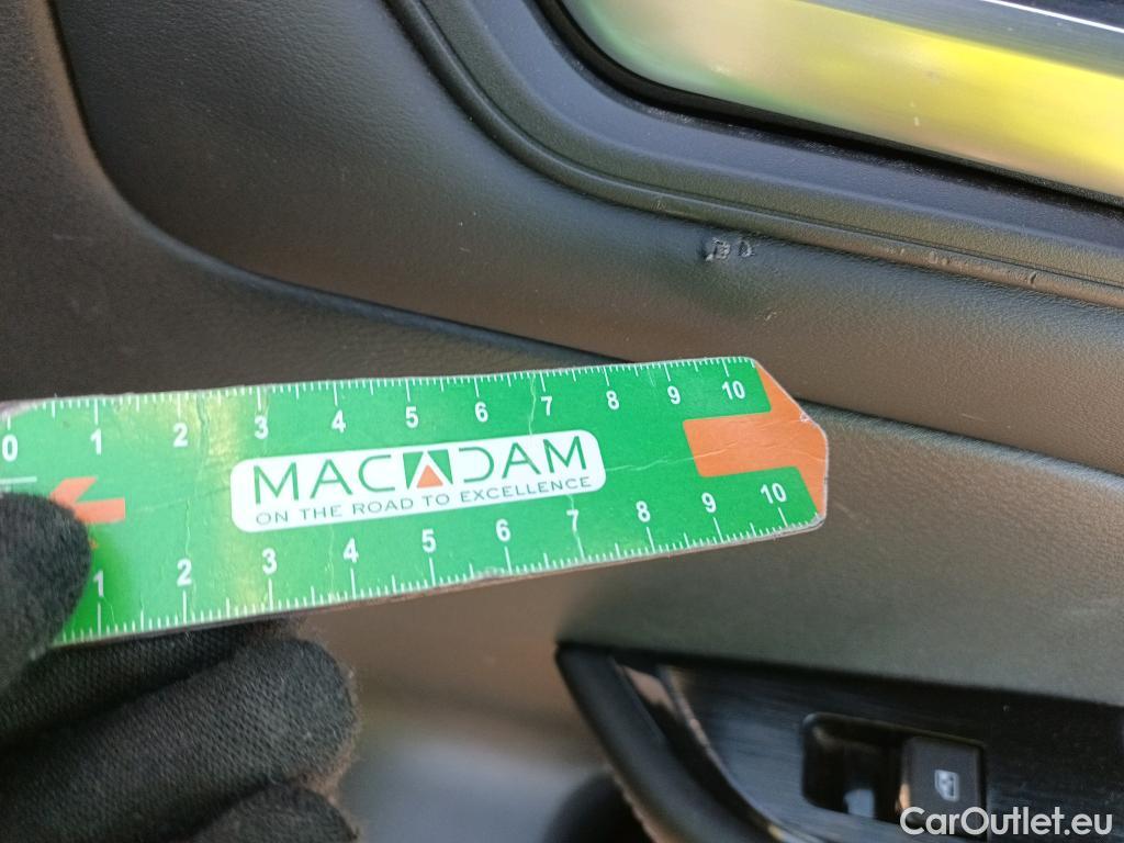  Nissan  Qashqai NISSAN  / 2021 / 5P / todoterreno DIG-T 116kW (158CV) mHEV Xtronic Acenta (AC2) #8