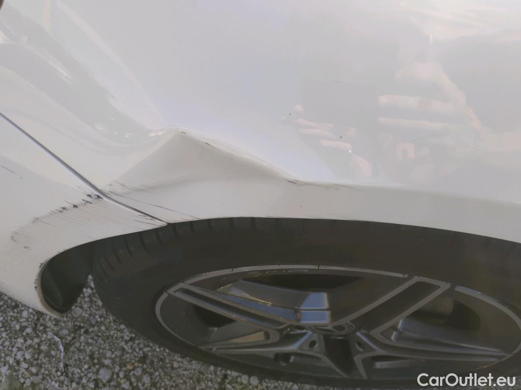  Mercedes  E-Klasse MERCEDES-BENZ Clase E / 2020 / 4P / sedán E 200 #2