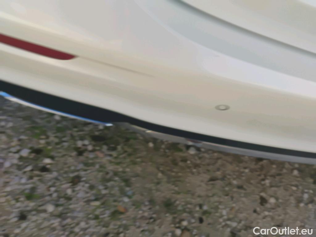  Mercedes  E-Klasse MERCEDES-BENZ Clase E / 2020 / 4P / sedán E 200 #13