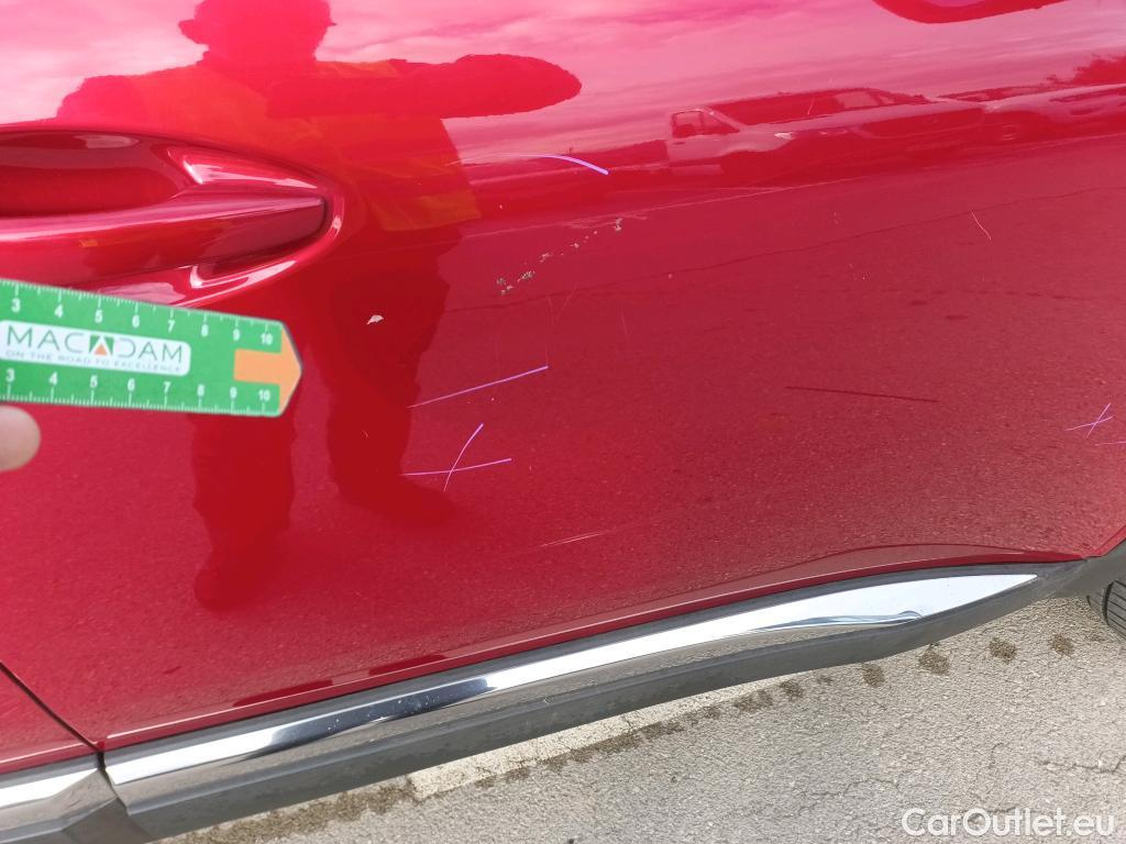  Peugeot  5008 PEUGEOT  / 2020 / 5P / todoterreno 1.5 BlueHDi 96kW S&S Allure Pack EAT8 #3