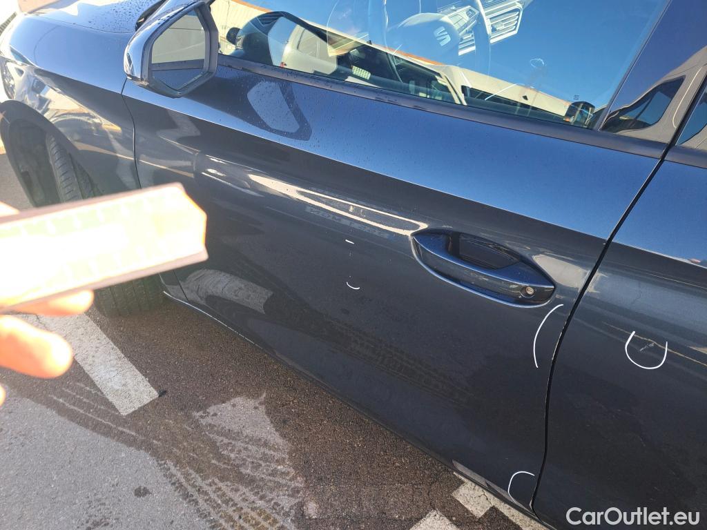  Land Rover  Discovery SEAT Nuevo León / 2020 / 5P / berlina con portón 1.0 TSI 81kW S&S Style Go (AC) #12