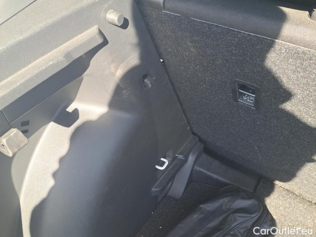  Skoda  Fabia SKODA  / 2021 / 5P / berlina con portón 1.0 TSI 70kW (95CV) Ambition (AC2) #27