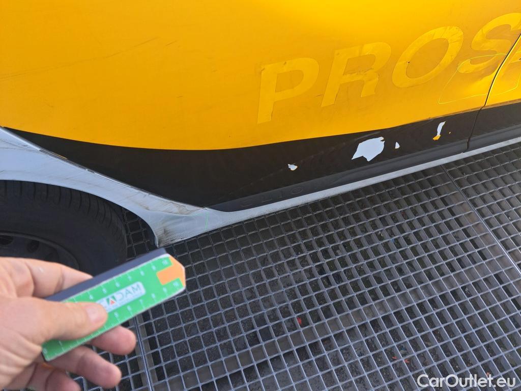  Renault  Clio RENAULT  / 2019 / 5P / berlina con portón Business Blue dCi 63 kW (85CV) #6