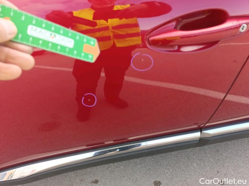  Peugeot  5008 PEUGEOT  / 2020 / 5P / todoterreno 1.5 BlueHDi 96kW S&S Allure Pack EAT8 #33