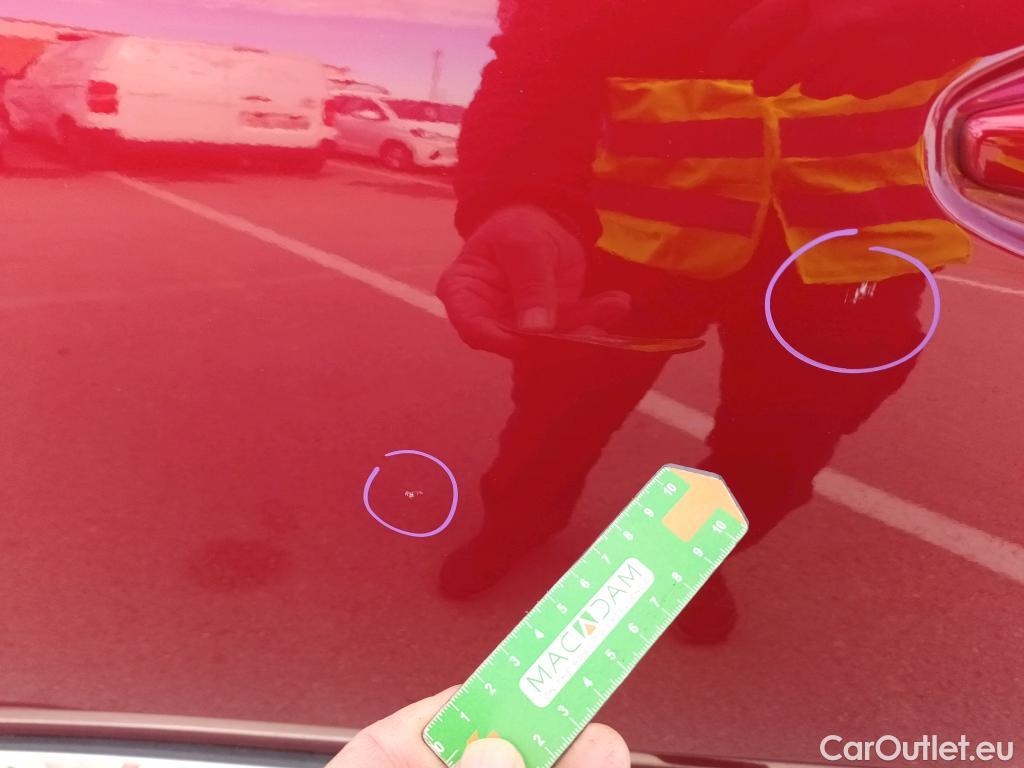  Peugeot  5008 PEUGEOT  / 2020 / 5P / todoterreno 1.5 BlueHDi 96kW S&S Allure Pack EAT8 #34