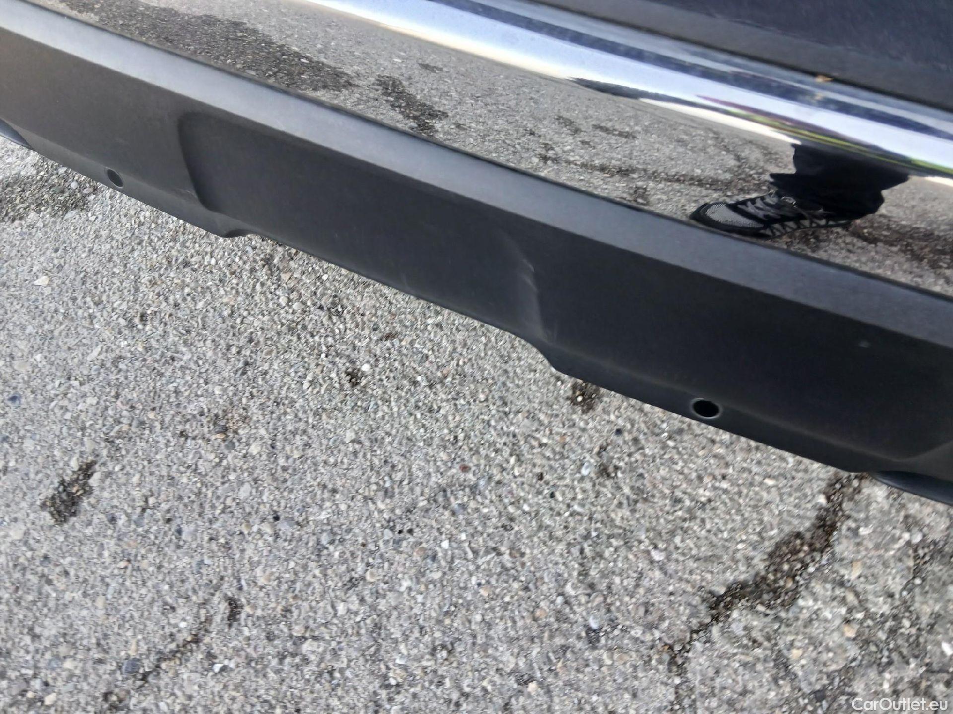  Peugeot  3008 PEUGEOT  / 2020 / 5P / todoterreno 1.5 BlueHDi 96kW S&S Allure Pack EAT8 #19