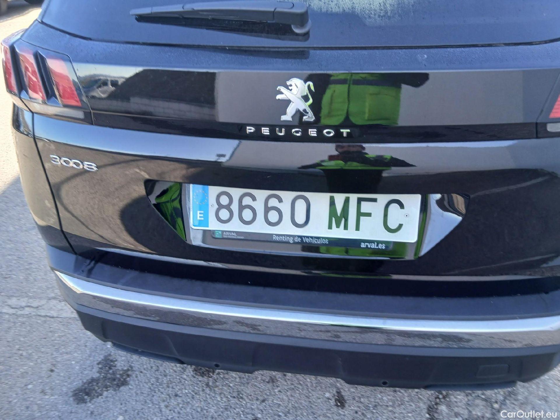  Peugeot  3008 PEUGEOT  / 2020 / 5P / todoterreno 1.5 BlueHDi 96kW S&S Allure Pack EAT8 #17