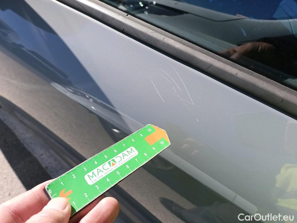  Toyota  Corolla TOYOTA  / 2019 / 5P / familiar 1.8 125H ACTIVE TECH E-CVT TOU SPORT #4