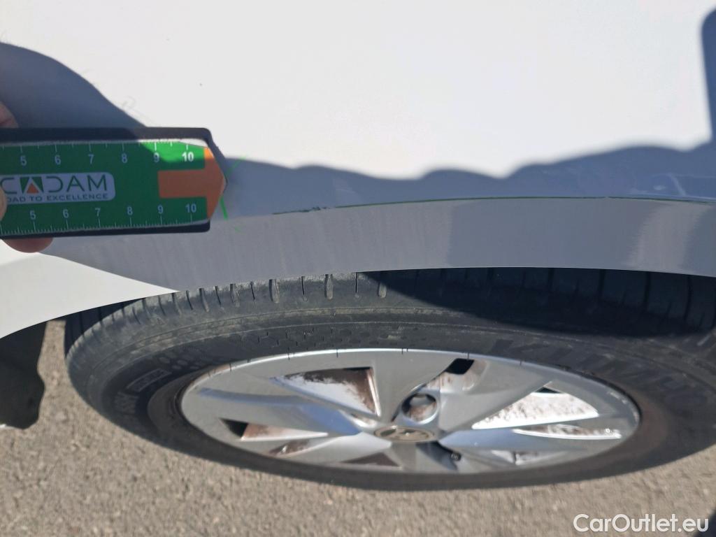  Skoda  Fabia SKODA  / 2021 / 5P / berlina con portón 1.0 TSI 70kW (95CV) Ambition (AC2) #17