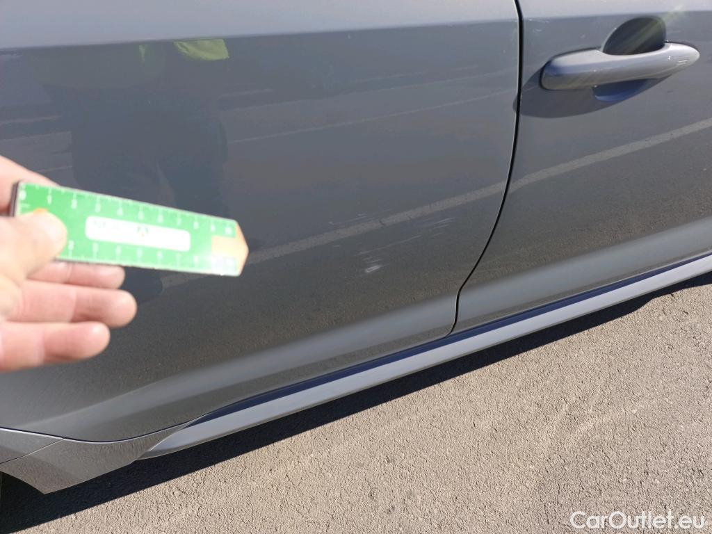  Toyota  Corolla TOYOTA  / 2019 / 5P / familiar 1.8 125H ACTIVE TECH E-CVT TOU SPORT #9